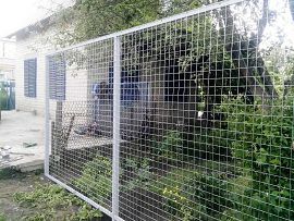 Забор из сварной сетки. Фото